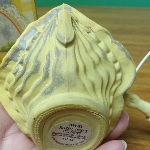 Avon Roses, Roses Cologne 4oz FULL Girl Jumping Rope with box - Picture 8 of 16